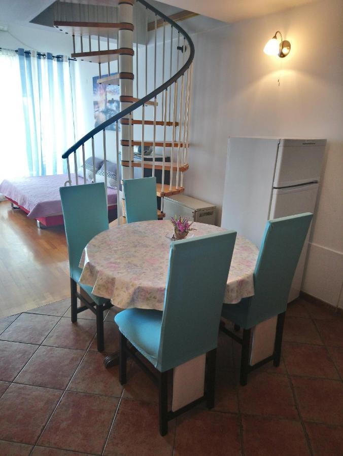 Apartments Alyssa Ičići Extérieur photo
